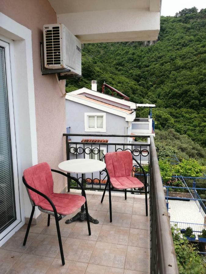 Apartments Mitrovic Podlicak Sveti Stefan Zewnętrze zdjęcie