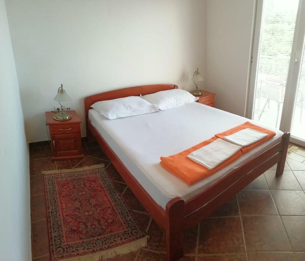 Apartments Mitrovic Podlicak Sveti Stefan Zewnętrze zdjęcie