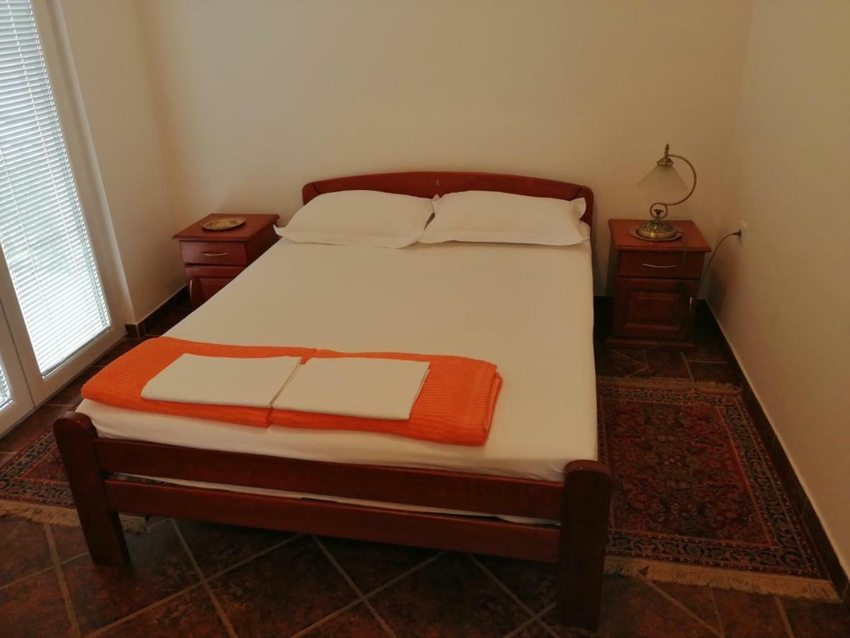 Apartments Mitrovic Podlicak Sveti Stefan Zewnętrze zdjęcie