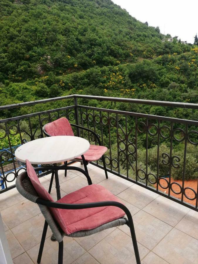 Apartments Mitrovic Podlicak Sveti Stefan Zewnętrze zdjęcie